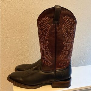Ariat Sting Wide Square Toe Cowboy Western Boot Men's Size 12 D